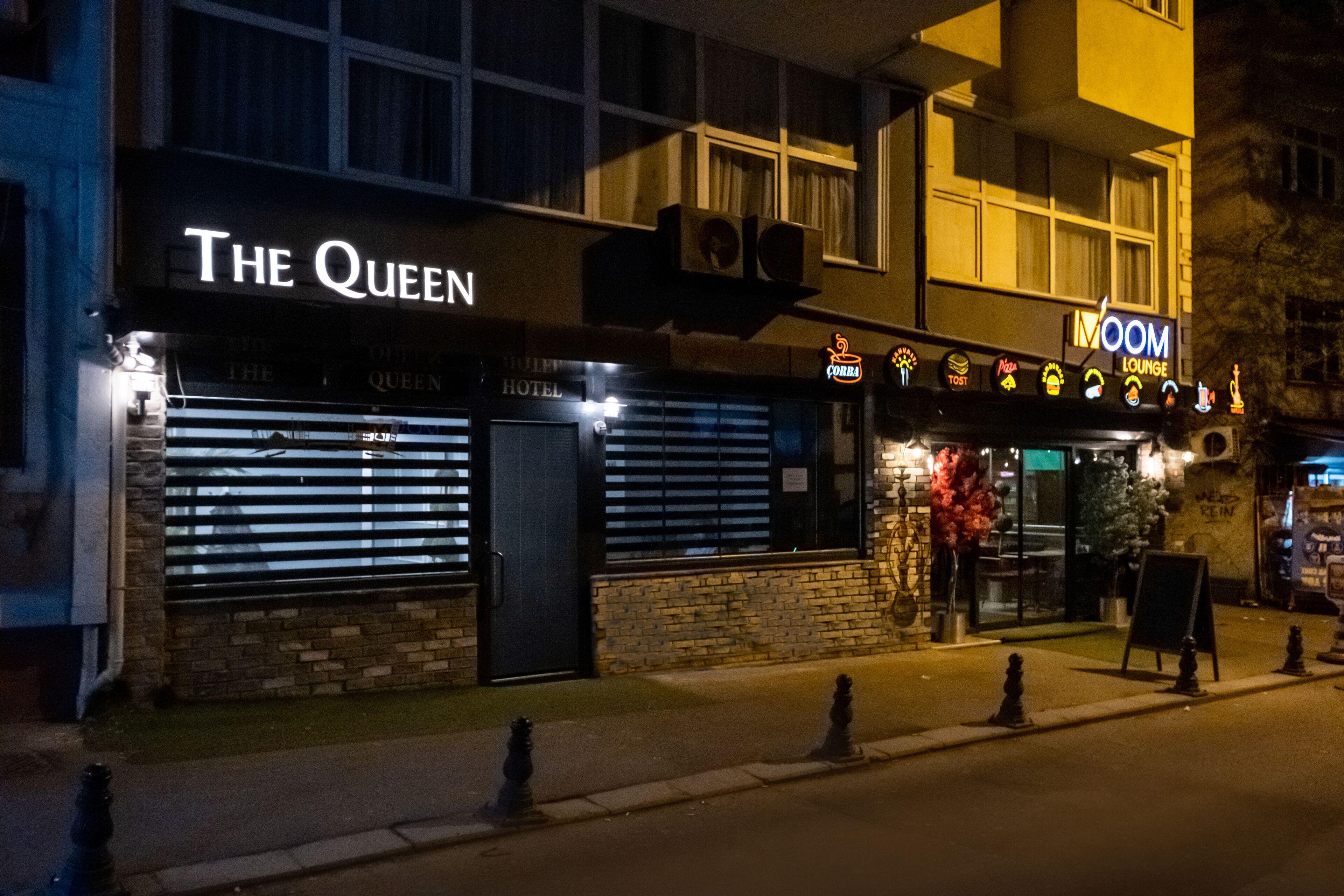 The Queen Hotel — Photos 3